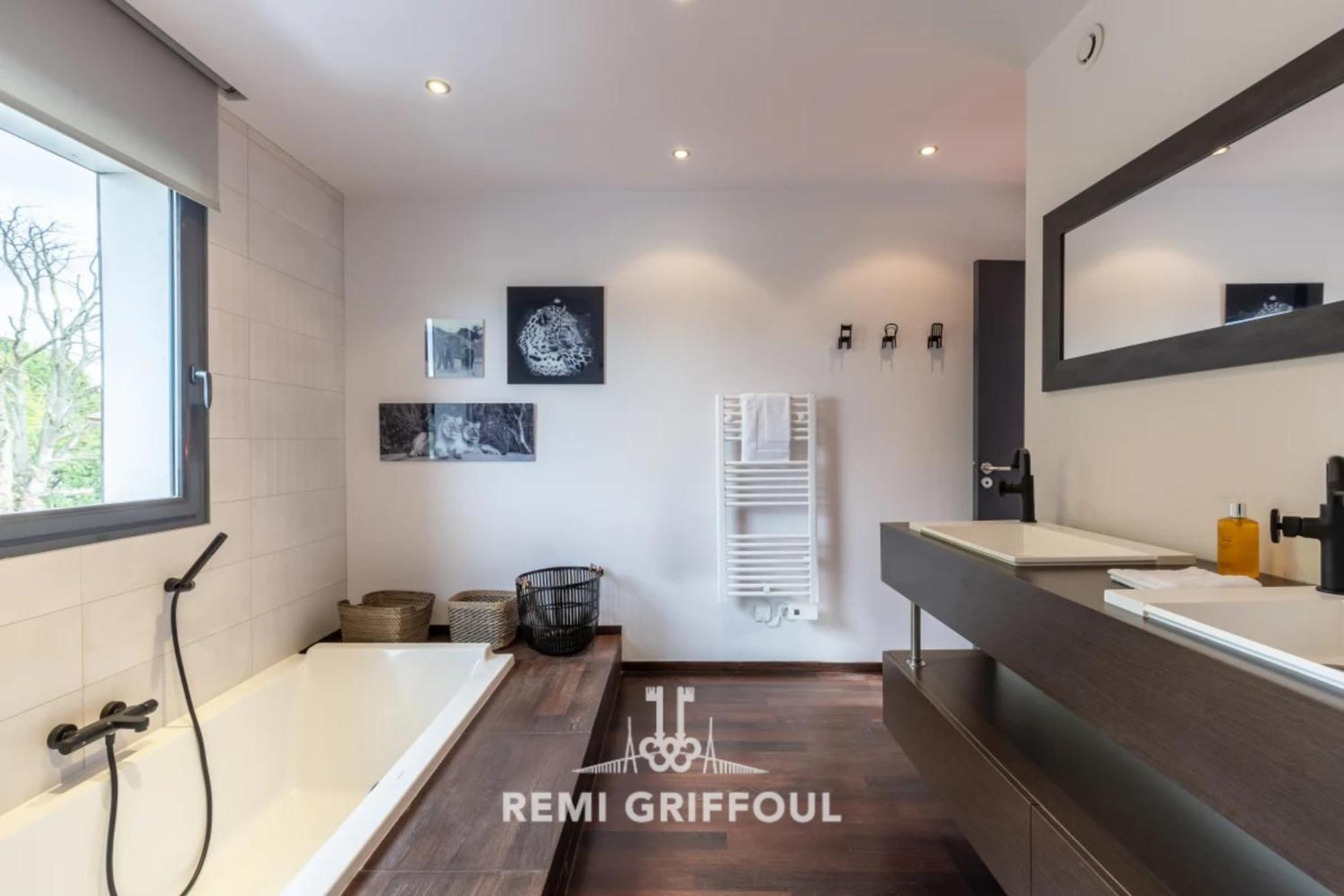 The Cosmopolitan Architect Design Home With Rooftop Jacuzzi 8 Guests Онфлер Екстер'єр фото